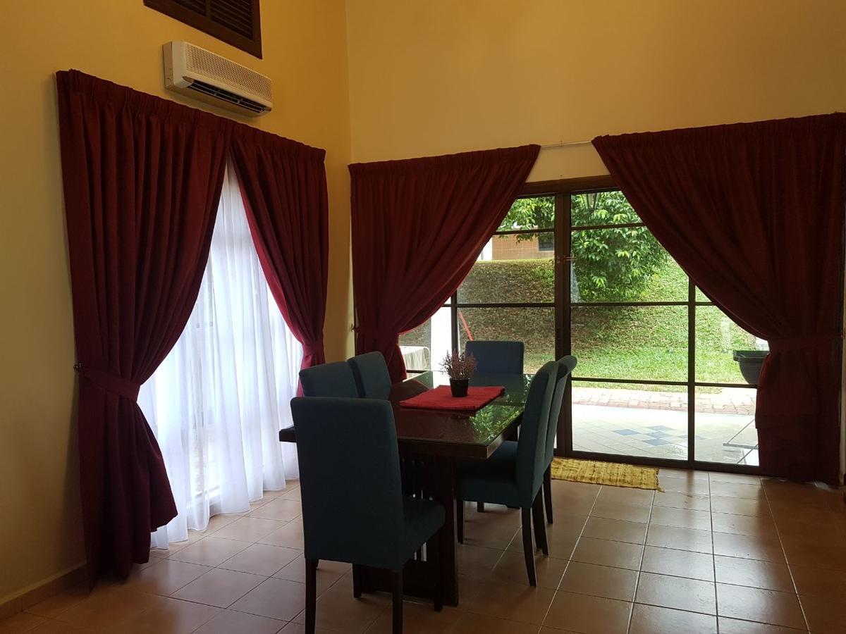Green Villa Famosa Alor Gajah Malacca Ngoại thất bức ảnh
