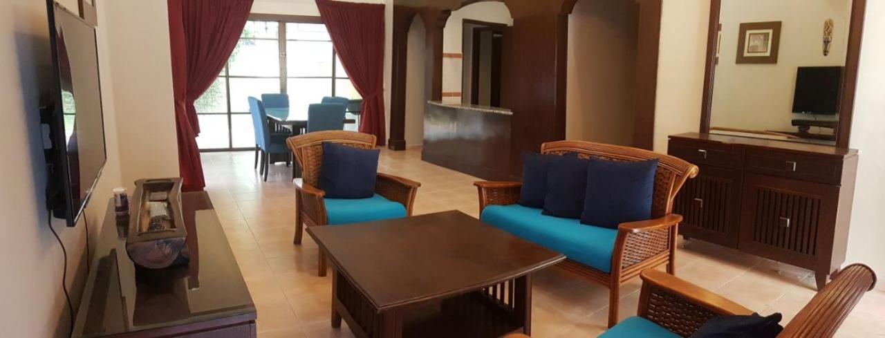 Green Villa Famosa Alor Gajah Malacca Ngoại thất bức ảnh
